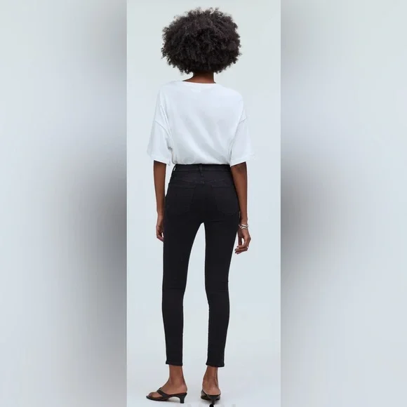 Madewell 10” High Rise Skinny Black Jeans - Picture 5 of 9